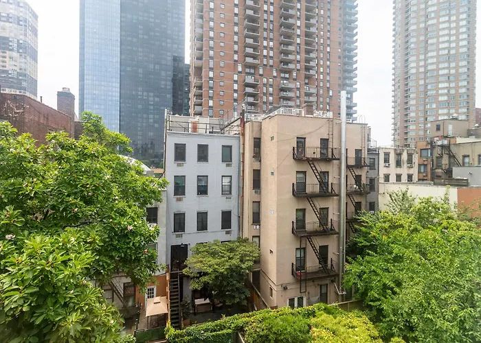 Little Manhattan 5 Min Walk To Times Square Private Bathroom World Cup 2026 Ready