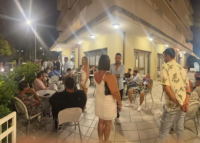 Hotel CARLO