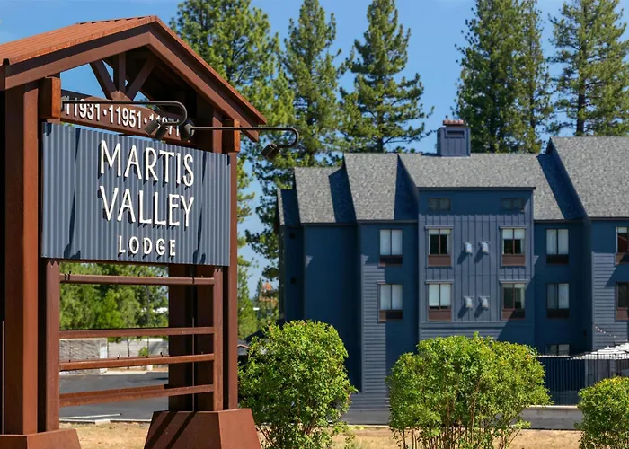 Martis Valley Lodge, Tapestry Collection By Hilton
