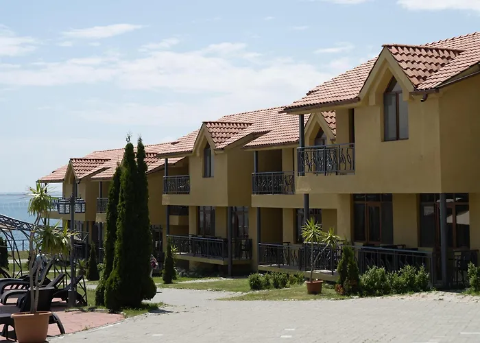 Best Western Bohemian Resort
