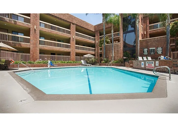 Best Western Plus Meridian Inn & Suites, Anaheim-Orange
