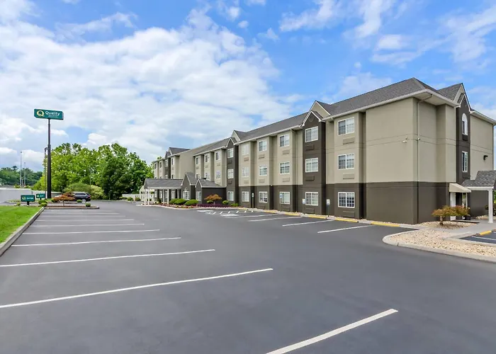 Quality Inn & Suites Bristol North