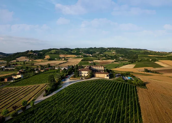 Spinerola Hotel in Cascina&Restaurant UvaSpina