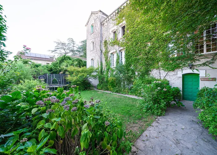 Villa Aimee Luxury Apartments With Heated Pool