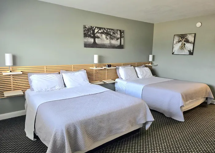 Lord Nelson Motel