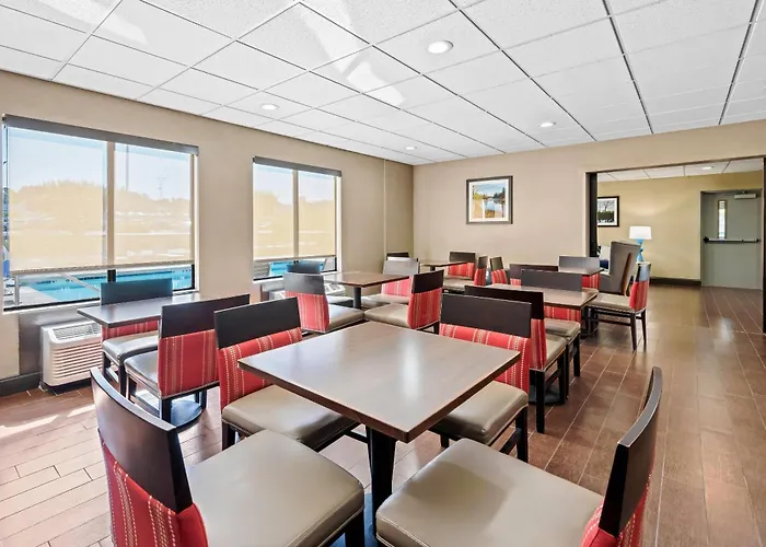 Comfort Inn & Suites Oxford South