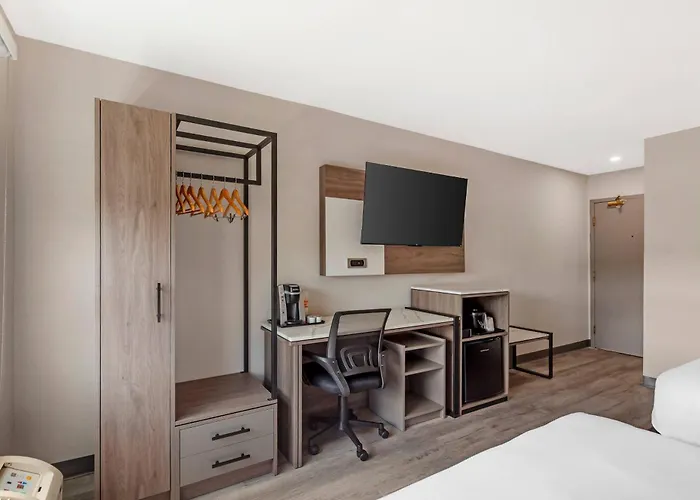 Comfort Inn