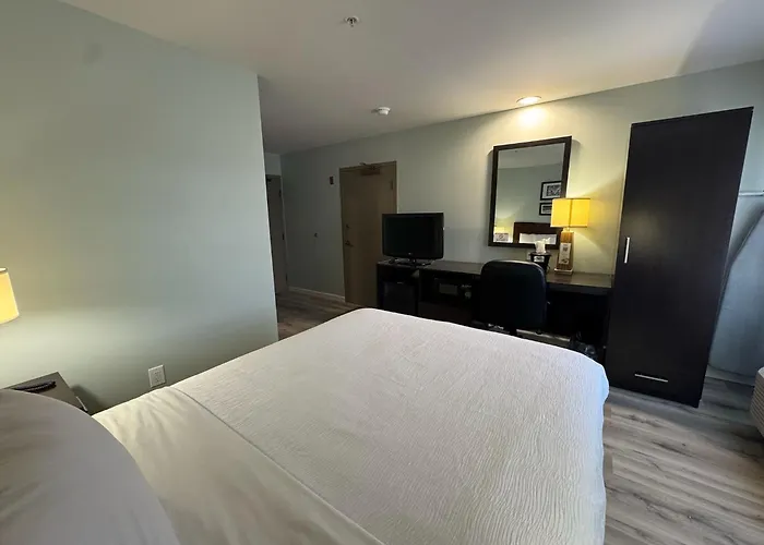 Wingate By Wyndham Bel Air I-95 Exit 77A - Apg Area