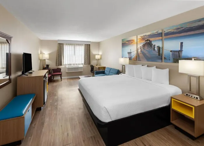 Days Inn By Wyndham Mountain Home