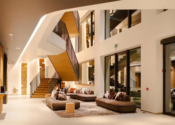 Grand Hotel Courmayeur Mont Blanc, By R Collection Hotels