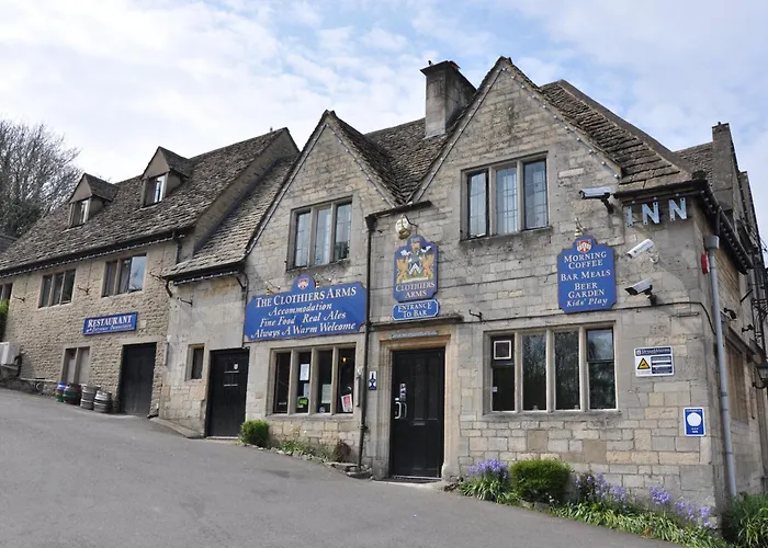 Clothiers Arms