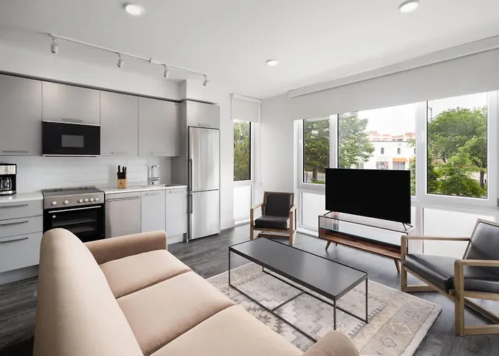 Reside Navy Yard, A Wyndham Residence