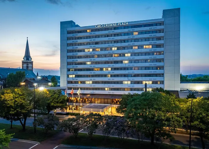 Crowne Plaza Downtown University By Ihg