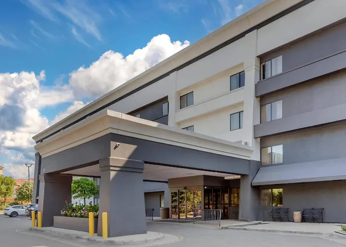 Quality Inn & Suites Raleigh Durham Airport
