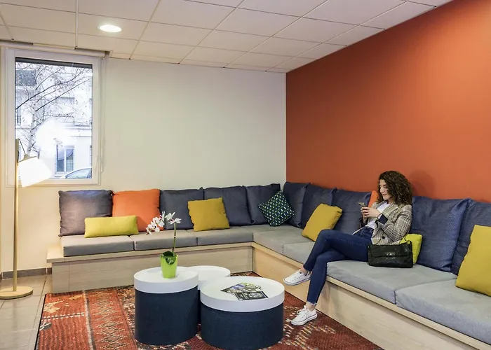 Adagio Access Paris