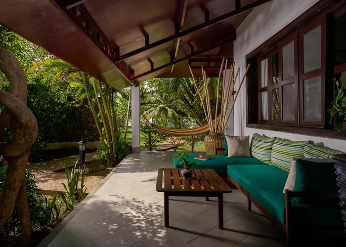 Samanea Beach Resort&Spa