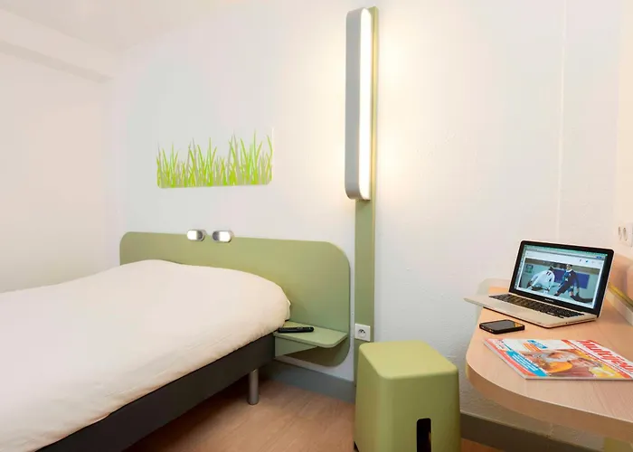 Ibis Budget Béziers Est La Giniesse