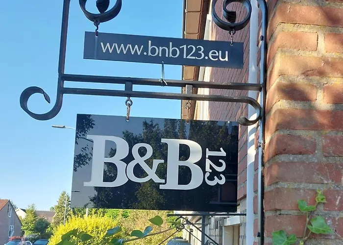 Bed & Budget123