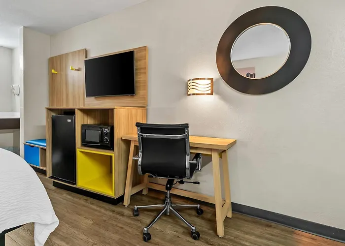 Days Inn By Wyndham Simpsonville