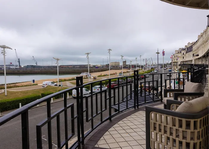 Dover Marina & Spa, Tapestry Collection By Hilton