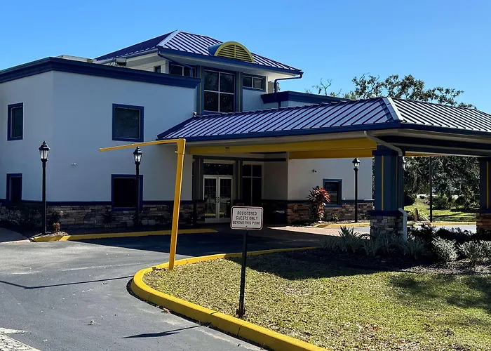 Days Inn By Wyndham Brooksville