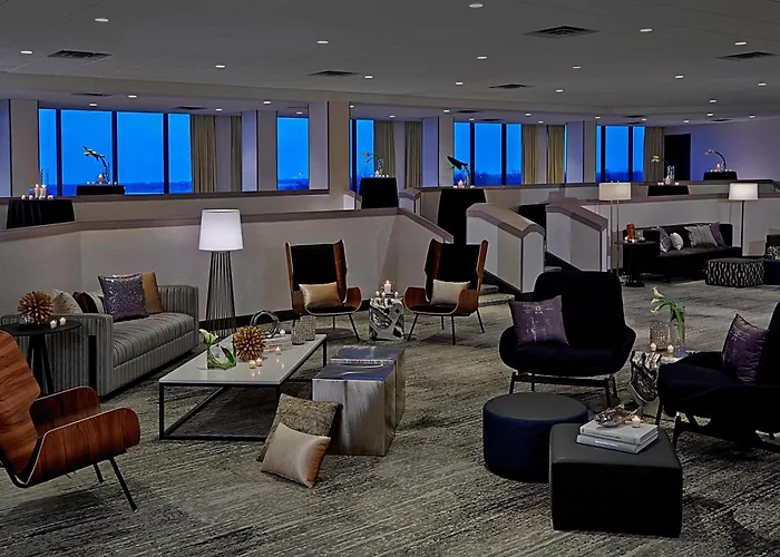Renaissance St. Louis Airport Hotel