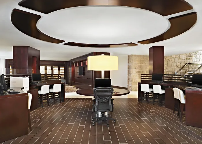 Sheraton Montreal Airport Hotel Dorval