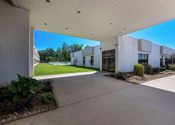 Americas Best Value Inn Hamilton