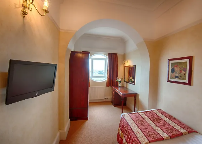 The Queens Hotel Portsmouth