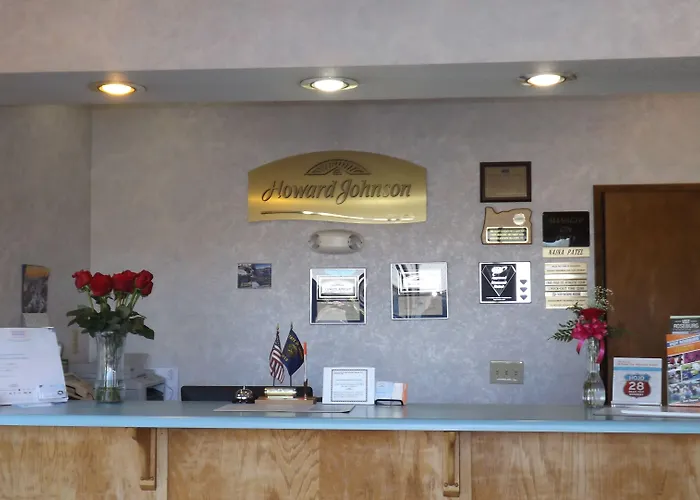 Howard Johnson By Wyndham