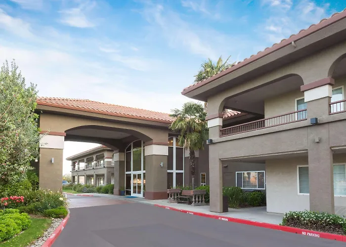 Baymont By Wyndham Modesto Salida