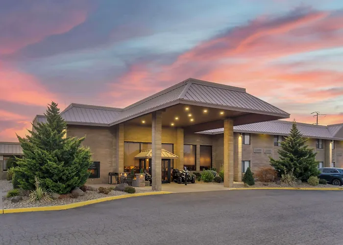 Best Western Plus Ahtanum Inn