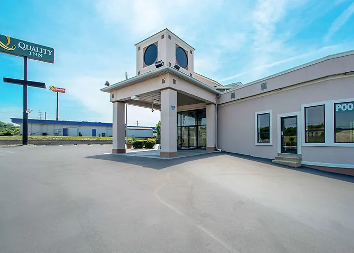 Quality Inn Near Six Flags St. Louis