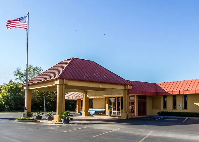Quality Inn Ada Near University