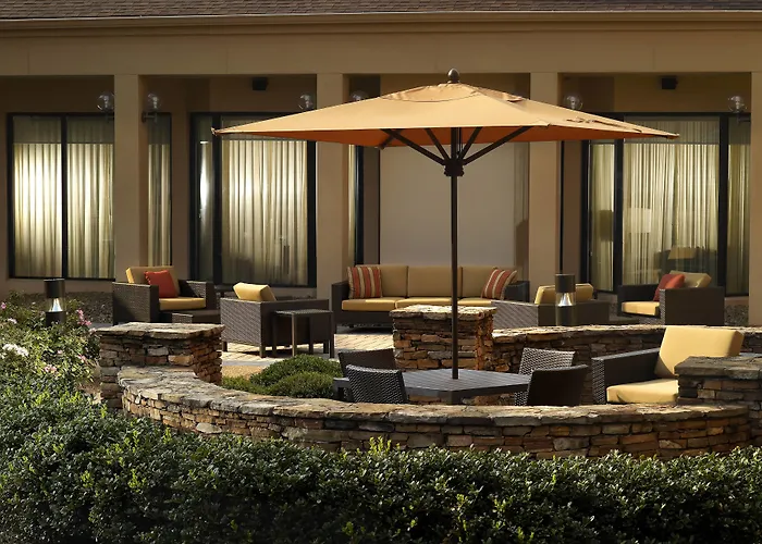 Courtyard By Marriott Atlanta Airport South/Sullivan Road