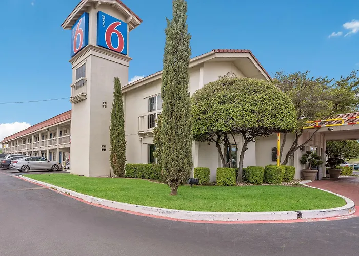 Motel 6-Dallas, Tx - Market Center