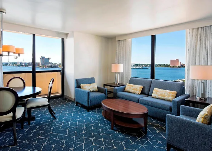 Sheraton Norfolk Waterside Hotel