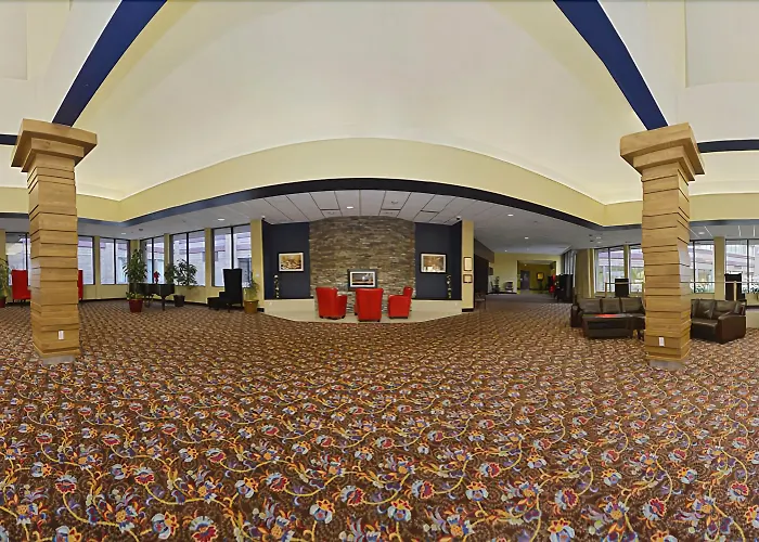 Causeway Bay Hotel Lansing