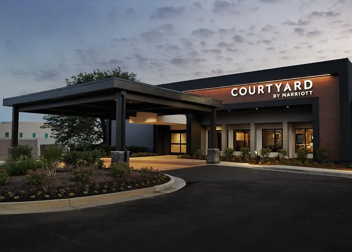 Courtyard By Marriott St. Louis Downtown West