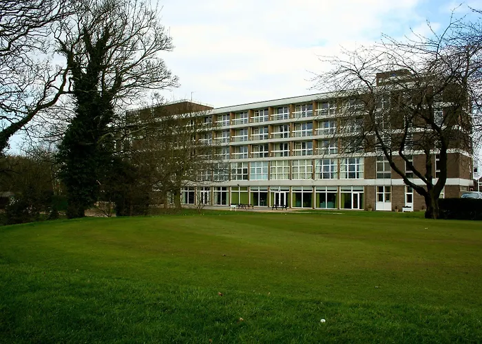 Humber Royal Hotel