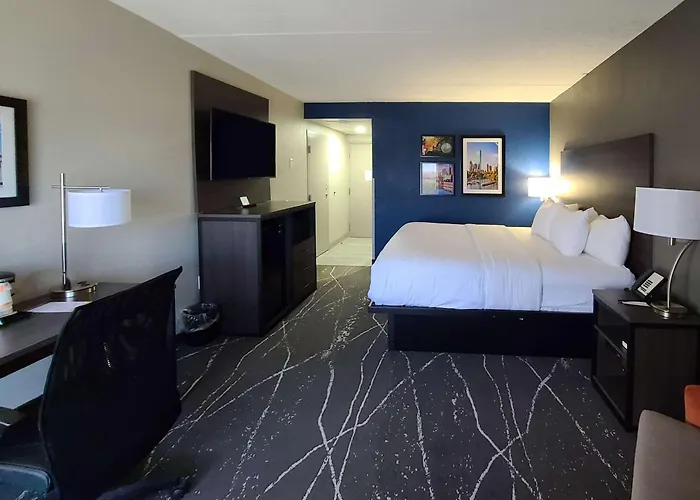 Comfort Inn Boston Milford