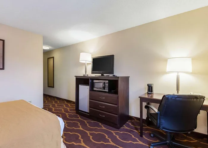 Quality Inn Kearney South