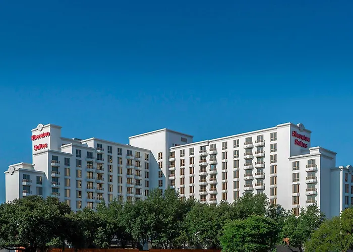 Sheraton Suites Market Center