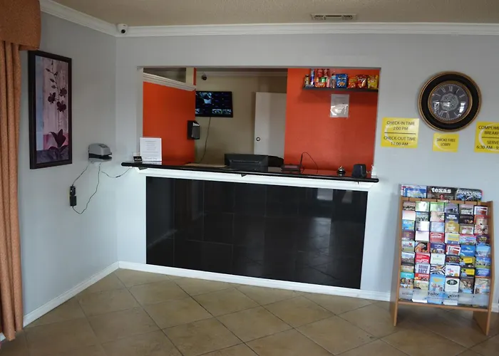 Hill Country Inn And Suite