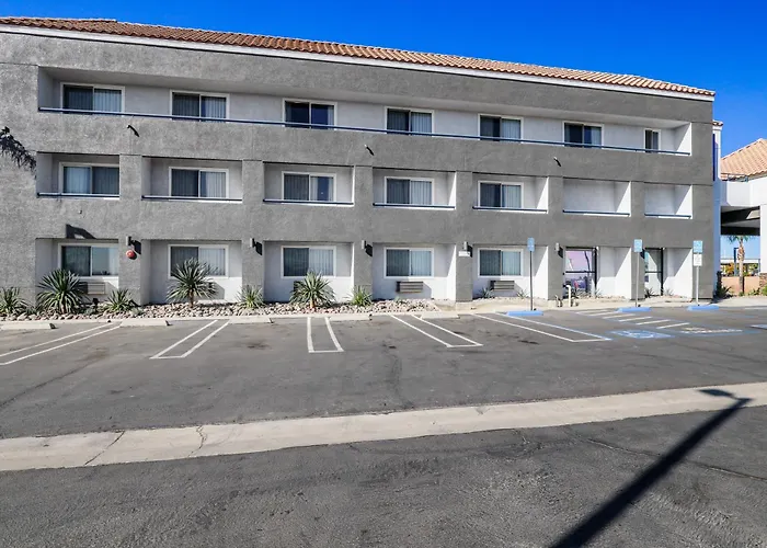 Studio 6 Suites Perris, Ca