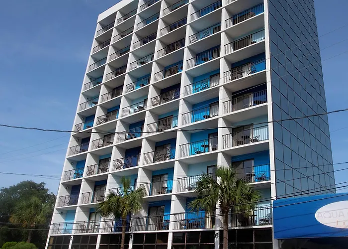 Aqua Beach Inn