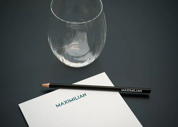 Maximilian Hotel