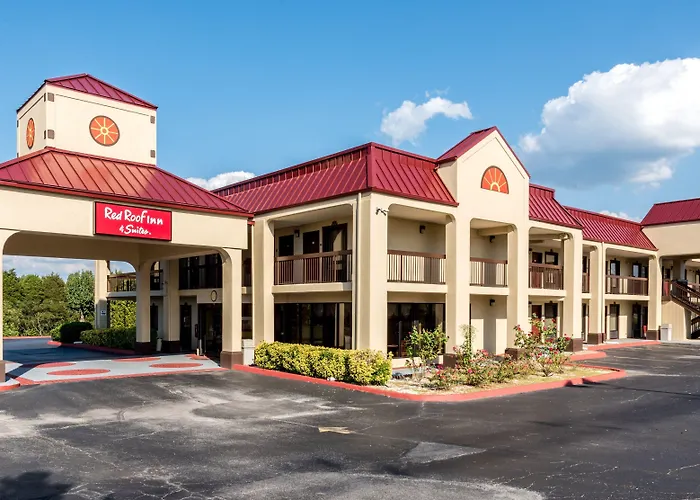 Red Roof Inn & Suites Clinton, Tn