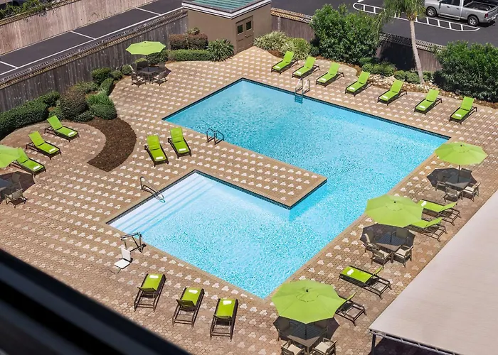 Doubletree By Hilton New Orleans Airport