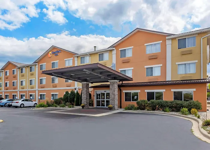 Comfort Near Six Flags